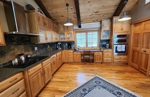 Montague Cabaña | Lake Michigan Private Beachfront Midterm Rental