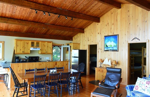 Gravenhurst Cabaña | Vistas increíbles, Private Lakefront Cottage