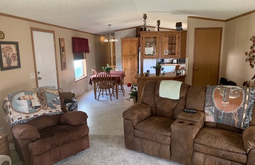 Pierre Casa | Lake Oahe at Spring Creek