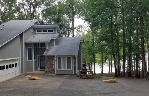 Lake Oconee Casa | Lake Oconee - Lake Front Home