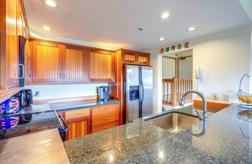 Lake Placid Apartamento | Lake Placid Condo w/ Patio - Walk to Beach!