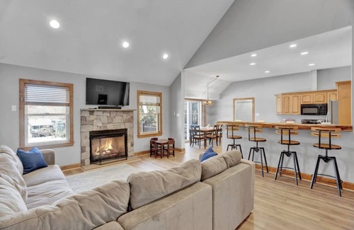 Jim Thorpe Cabaña | Lake + Pool Access! Playroom, Game Room, Fire Pit + Finished Basement