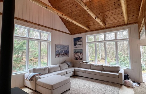Wilmington Cabaña | Lake Raponda Home