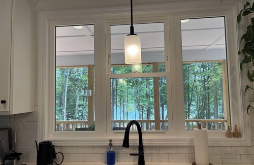 Hillsborough Casa | Lake Retreat in Hillsborough, NC