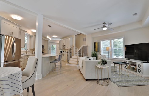 Austell Casa | Lake Retreat Next to Atlanta