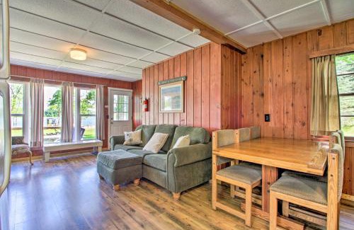 Dent Casa | Lake Retreat with Dock, Deck and BBQ, BYO Boat!
