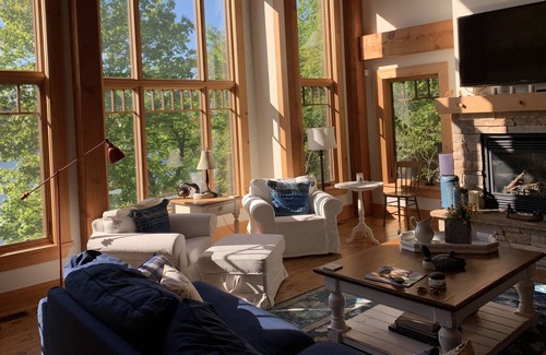Rosseau Cabaña | Lago Rosseau Timber Frame en Morgan Bay; Preciosas vistas, agua cristalina