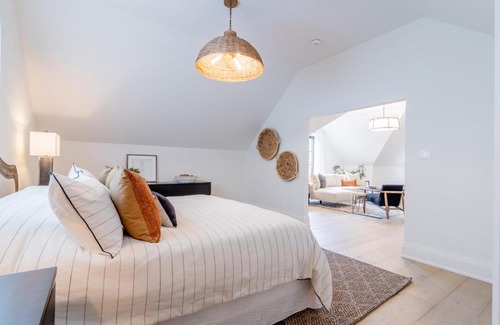 Barrie Apartamento | Lake Simcoe Loft with Beach Access