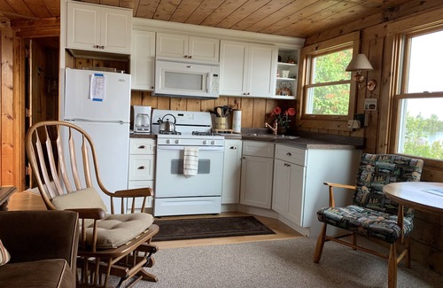 Copper Harbor Cabaña | Lake Superior 2 BR Cottage en Copper Harbor Michigan