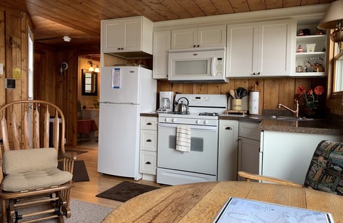 Copper Harbor Cabaña | Lake Superior 2 BR Cottage en Copper Harbor Michigan