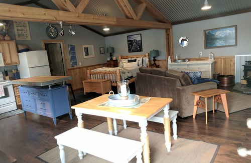Port Angeles Casa | Lake Sutherland Home, jacuzzi, muelle privado, 2 acres, casa de literas / sala de juegos.