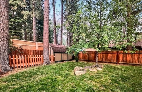 Pioneer Trail Casa | LAKE TAHOE HAVEN VACATION HOME