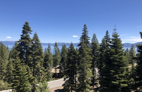 Meeks Bay Casa | Lake Tahoe Lakeview Lodge en Meeks Bay - Permiso VHR18-0637