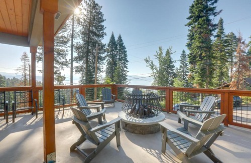 Carnelian Bay Casa | Lake Tahoe Views and Hot Tub Stunning Luxury Home!