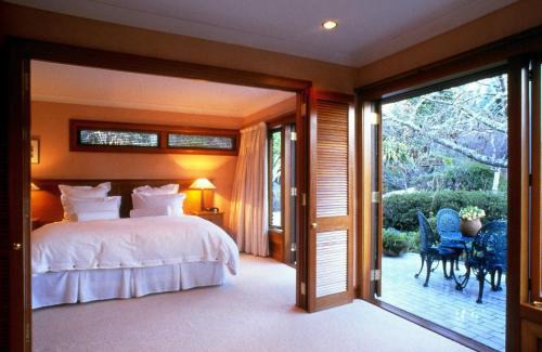 Acacia Bay Cabina | Lake Taupo Lodge
