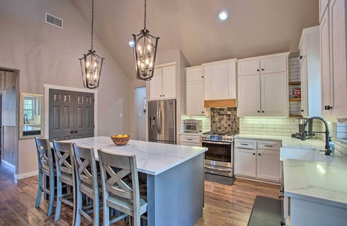 Quinlan Casa | Lake Tawakoni Access: Home w/ Game Room!