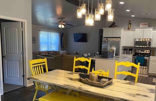 Kingston Casa | Lake Texoma getaway - Alberta Creek