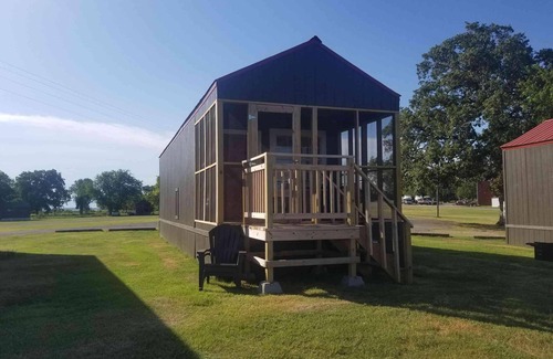 Mead Cabina | Lake Texoma Lakefront Cabin - South of the Border