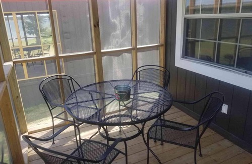 Mead Cabina | Lake Texoma Lakefront Cabin - Knotts Landing
