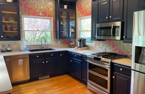 Culver Casa | Lake Town Retreat Near CMA/CGA
