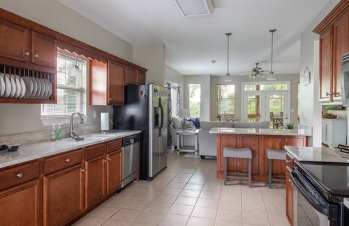 Nancy Casa | Lake Townhome - Walk to Lees' Ford Marina