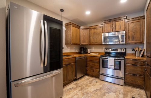 Bella Vista Casa | Lake, Trails or Relax - Enjoy it All!!