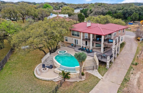 Highland Lake Estates Casa | Lake Travis Villa w/ Hot Tub, Pool & Game Room