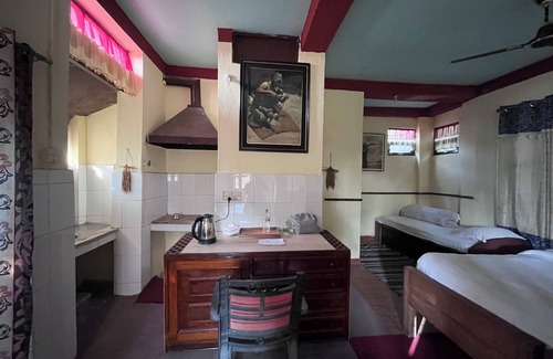 Bharatpur Complejo | Lake Twenty Thousand Farm & Retreat