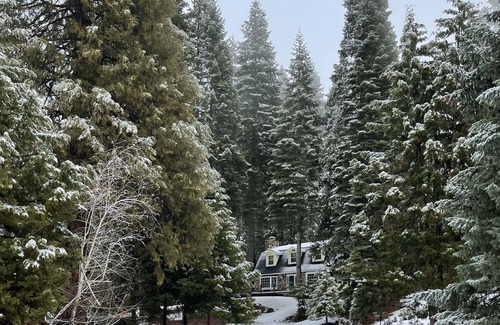Lake Almanor Country Club Casa | Lake Almanor Country Club Waterfront Cabin