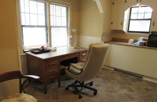 Belleville Casa | Lakefront home on 1.6 acres