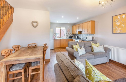 Maltby le Marsh Cabaña | Lake View 1 - UK45577