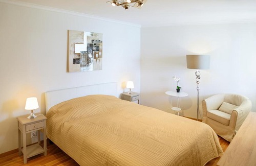 Montreux City Centre Apartamento | Lake View Apartment with Terrace