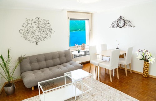 Montreux City Centre Apartamento | Lake View Apartment with Terrace