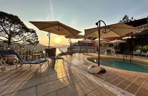 Valle de Bravo Cabina | Lake View Cabin Heated Swimming Pool 2