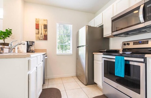 Venetian Bay Villages Casa | Lake View, Experience the Sunsets Here