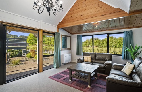 Hamurana Casa | Lake View Haven @ Hamurana