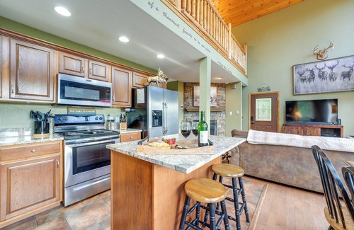 Blue Eye Casa | Blue Eye House con bañera de hidromasaje - Table Rock Lake View!