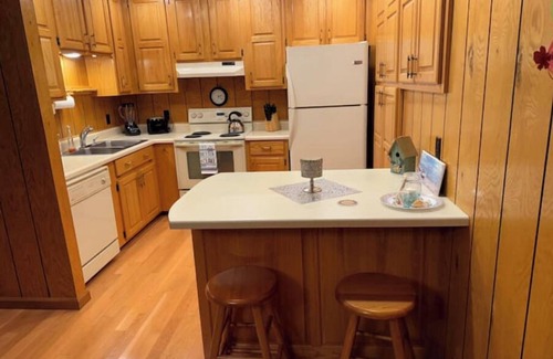 Byrdstown Casa | Lake View House