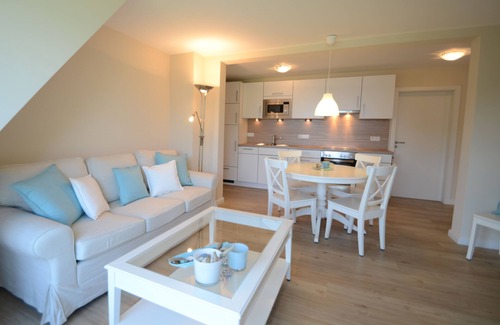 Klein Wittensee Apartamento | Vista al lago, acceso al lago, 4 ****, inalámbrico, ostseenah, barril sauna, jardín, tranquilo y moderno