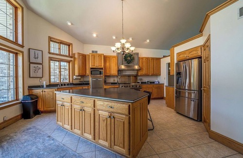 Wellsboro Casa | Lake View Lodge w/ Indoor Pool, Hot Tub, Theater
