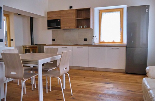 Auronzo di Cadore Apartamento | Lake view two-room apartment