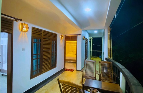 Tangalle Villa | Lake View Villa - Tangalle