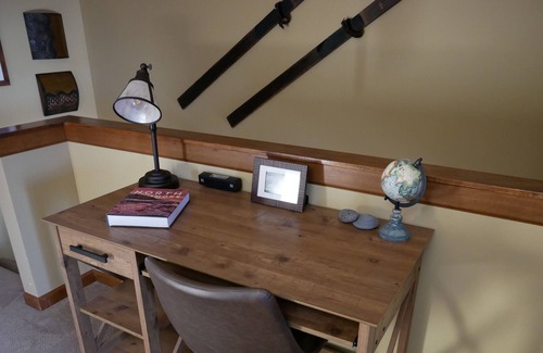 Lutsen Casa | Lake Views Throughout, Come for Waterfall Season!