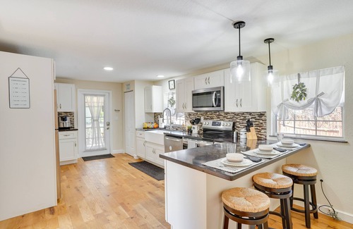 Lake Wales Cabaña | Lake Wales Vacation Rental w/ Screened-In Porch!
