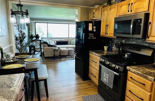Fox Crossing Cabaña | Lake Winnebago Getaway!