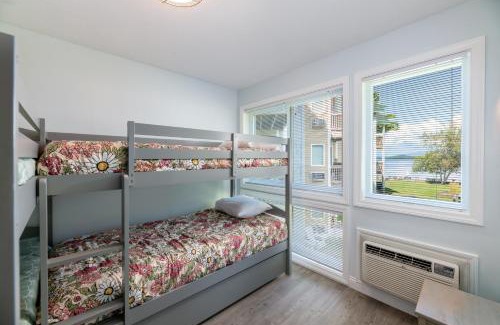 Gilford Complejo | Lake Winni Condo, Views for Miles