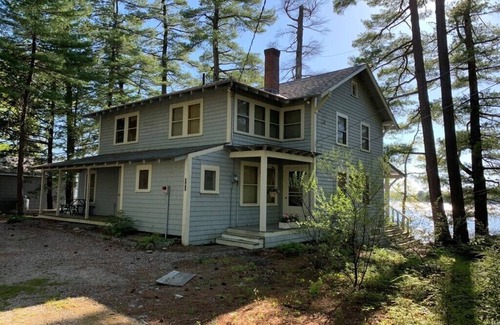 Wolfeboro Casa | Lake Winnipesaukee Vintage Vacation Home – Your Ideal Lakefront Retreat