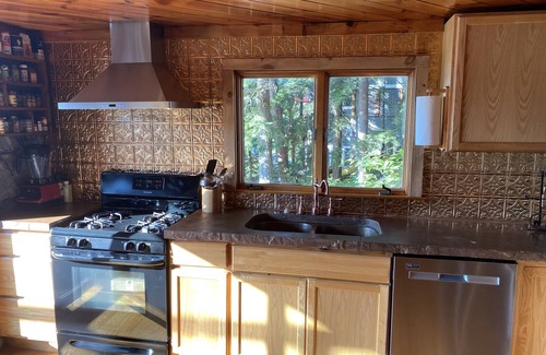 West Alton Casa | Lake Winnipesaukee/Year round family house, 9min to Gunstock Mtn.