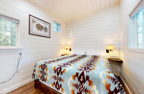Mason County Casa | Lake Wooten Cabin