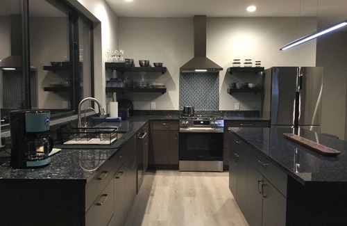 Traverse City Cabaña | Lakefront 3-bedroom cottage near Traverse City with WiFi, AC